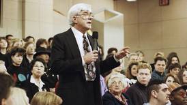 Phil Donahue, whose pioneering daytime talk show launched a TV genre, has died